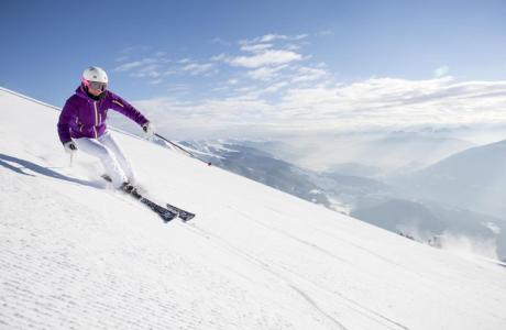 skifahren-frau-carving